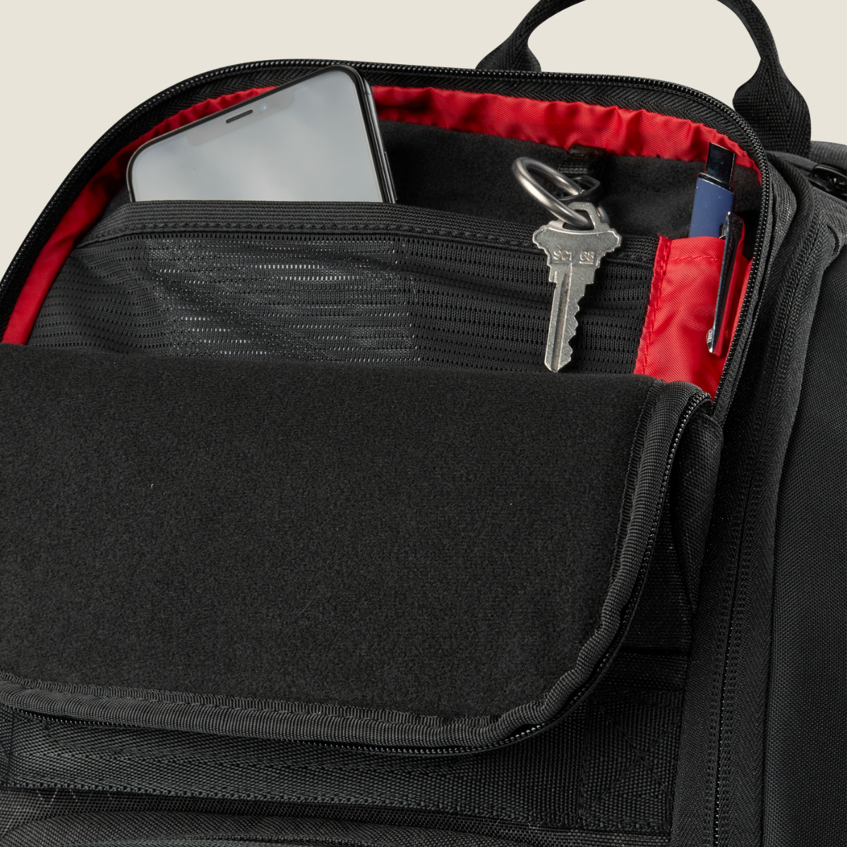 Mochila Clash v3 Black/Infrared